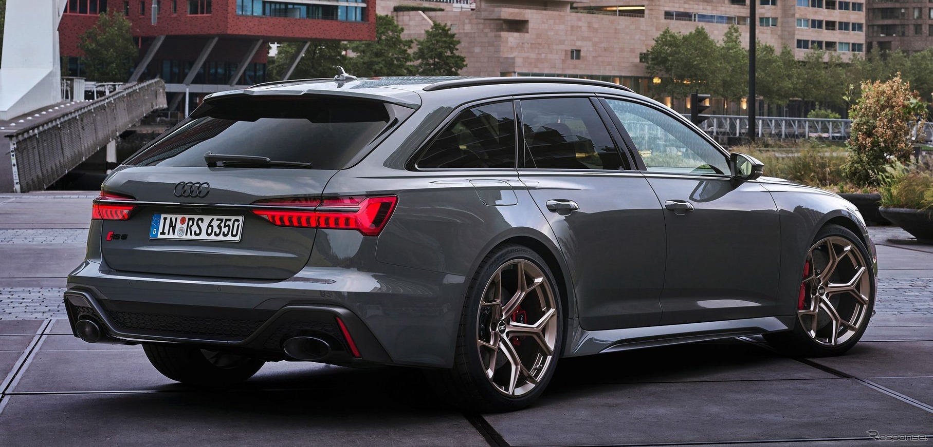 アウディ RS6 アバント・パフォーマンス