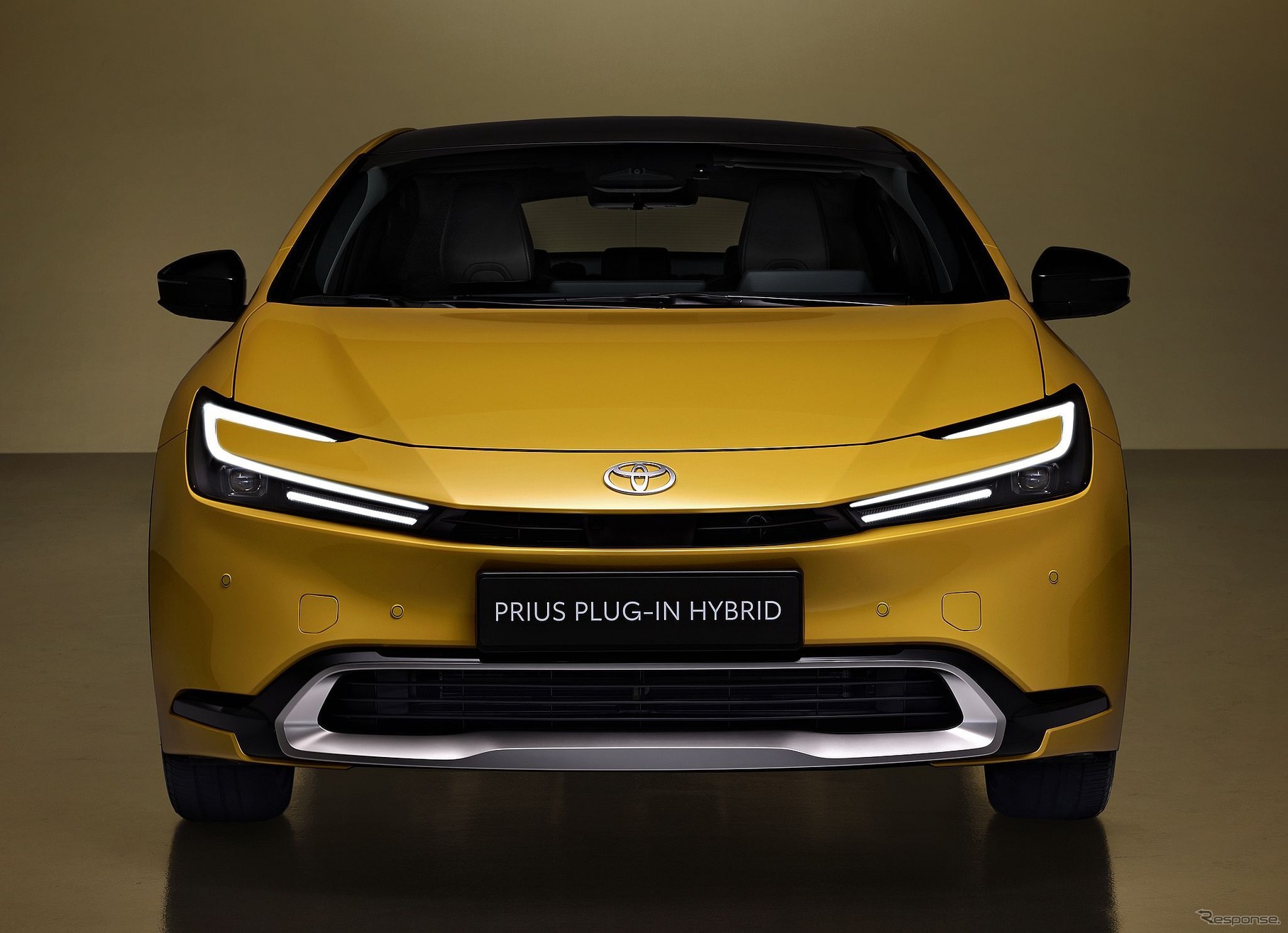 トヨタ・プリウス PHEV 新型（欧州仕様）
