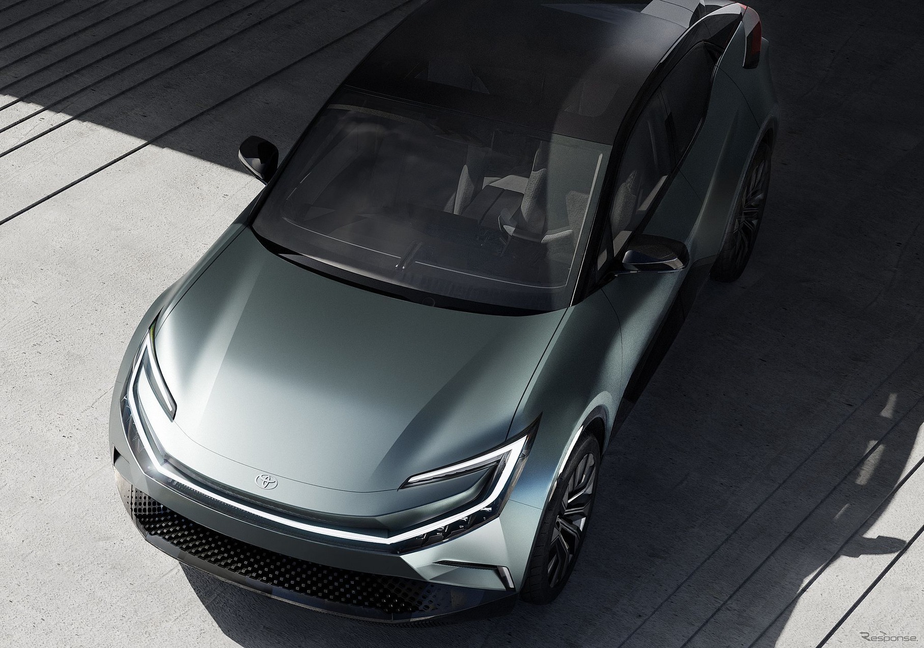 トヨタ bZ コンパクト SUV コンセプト
