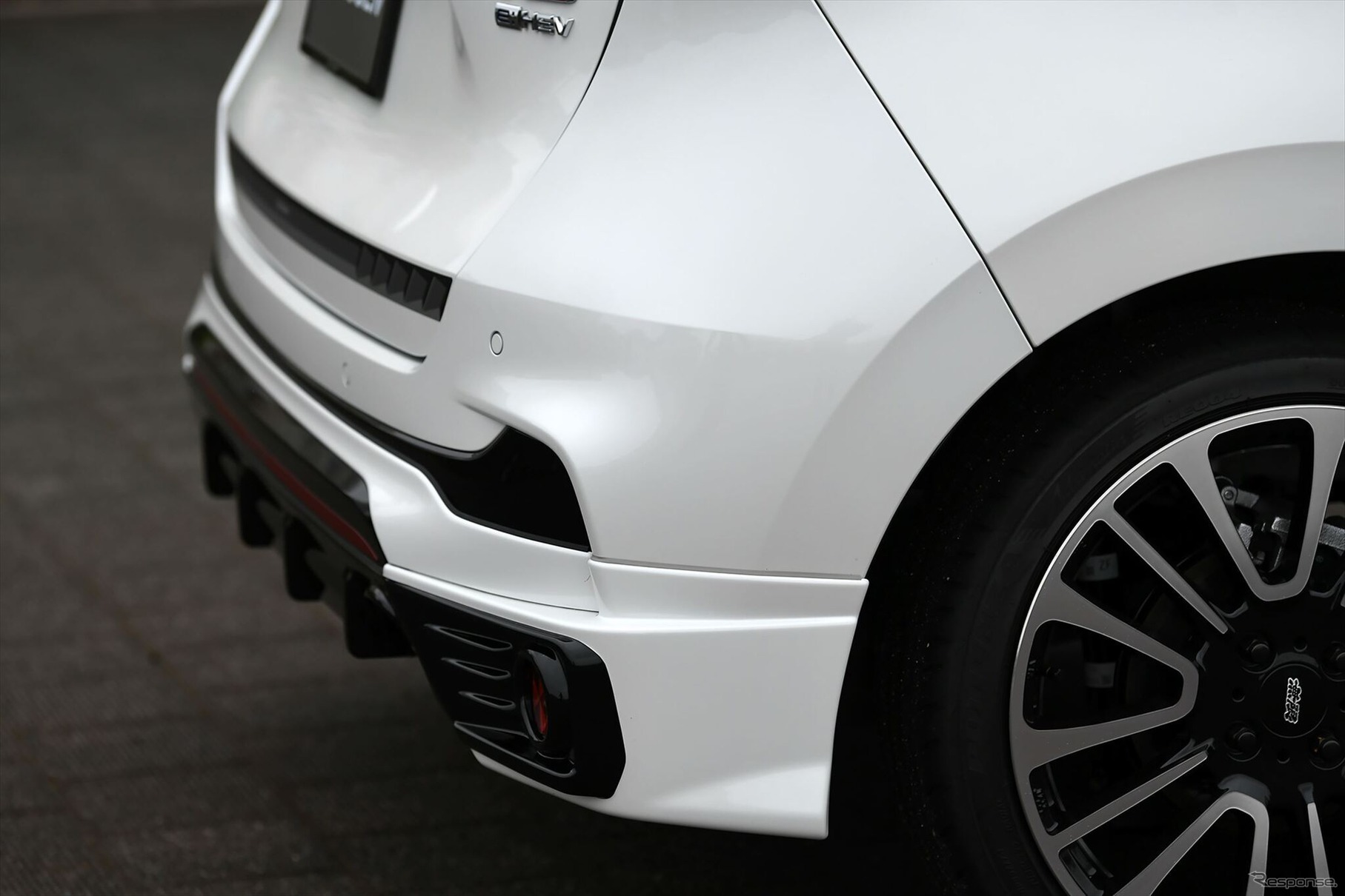 ホンダ フィットRS 無限パーツ装着車