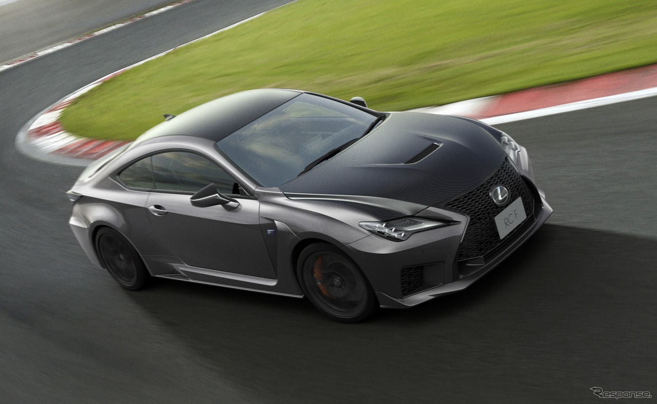 レクサス RC F カーボンエクステリアパッケージ（ソニッククロム）＜オプション装着車＞