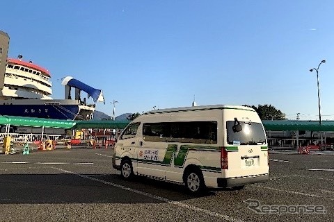 佐渡汽船シャトル