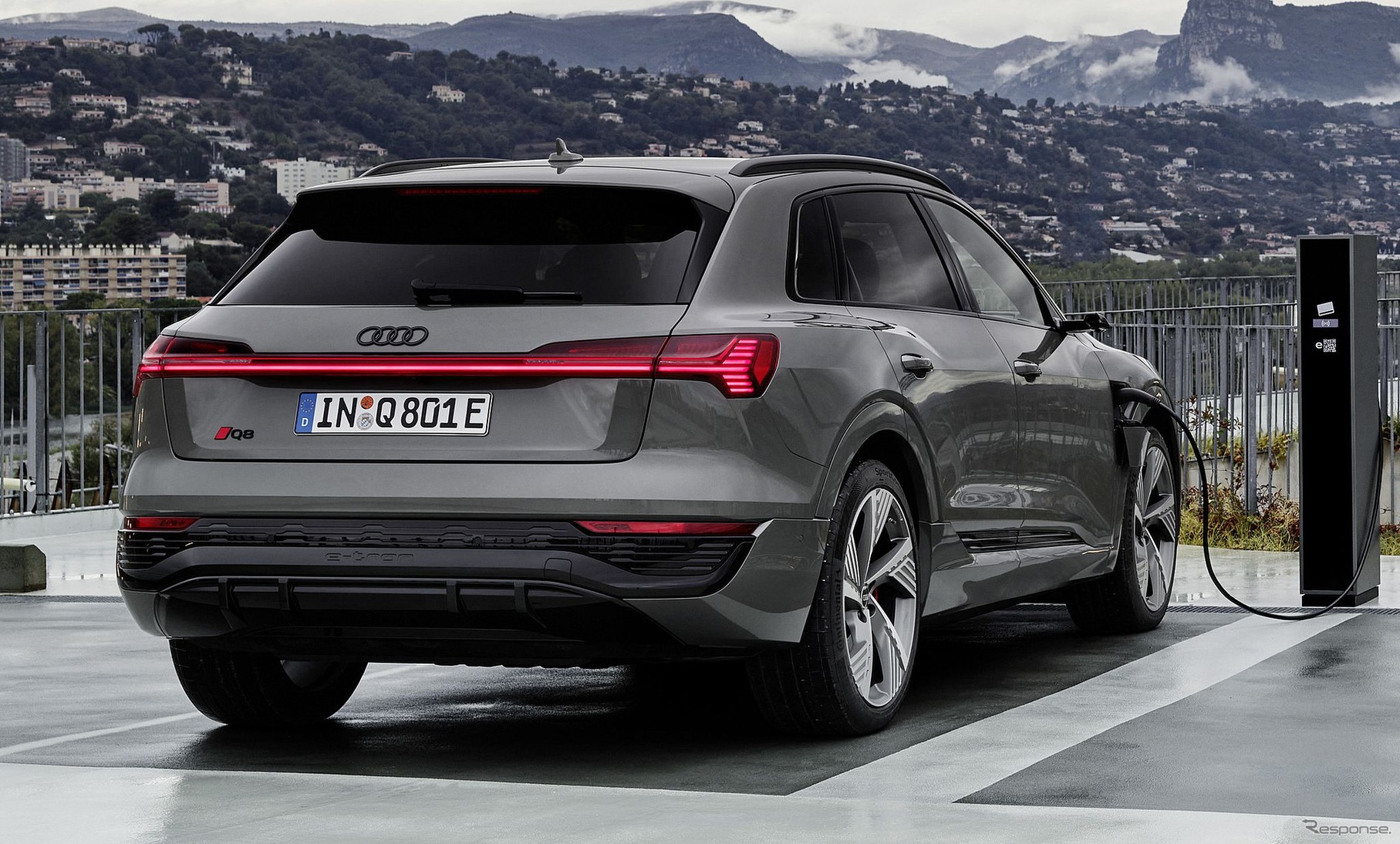 アウディの新充電サービス「Audi charging service」のイメージ