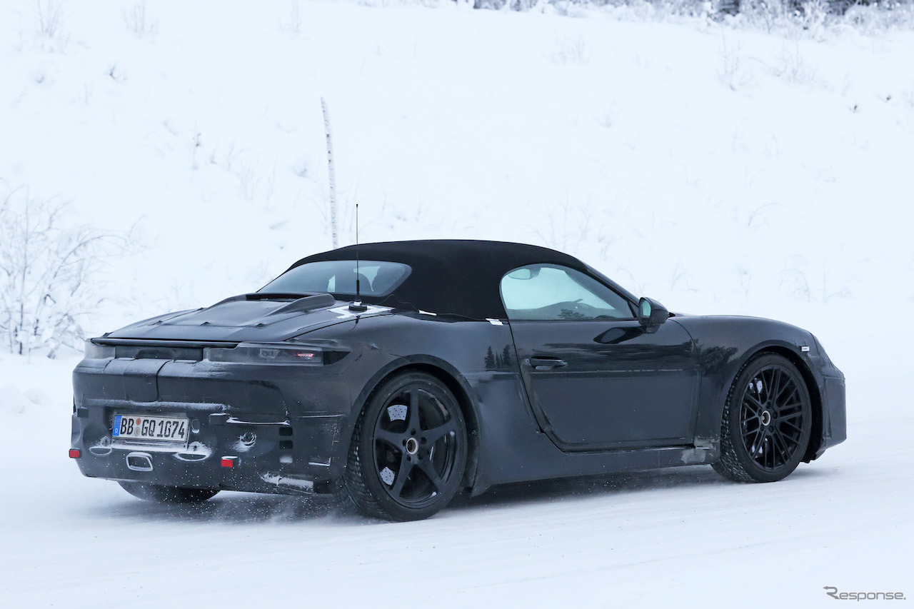 ポルシェ ボクスター 次期型EVプロトタイプ（スクープ写真）
