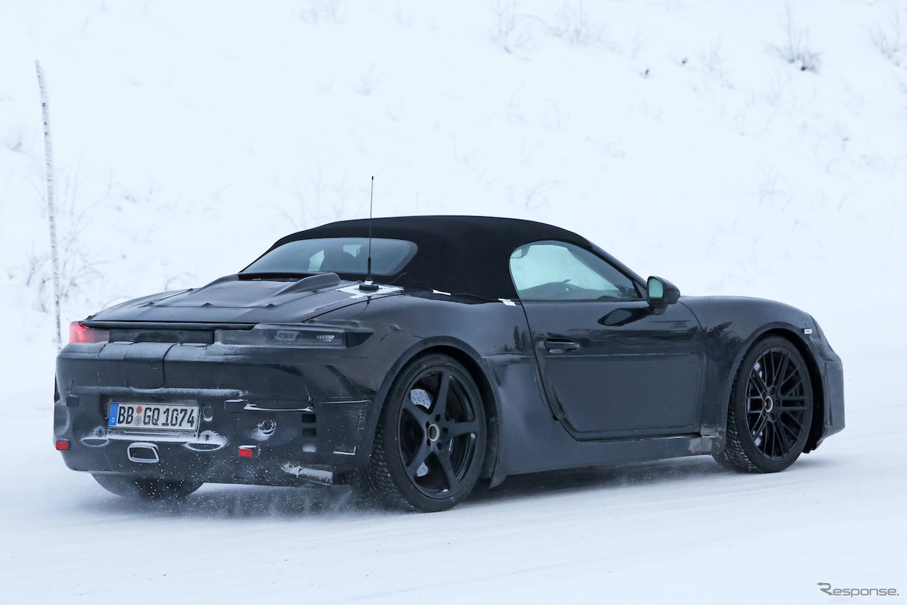 ポルシェ ボクスター 次期型EVプロトタイプ（スクープ写真）
