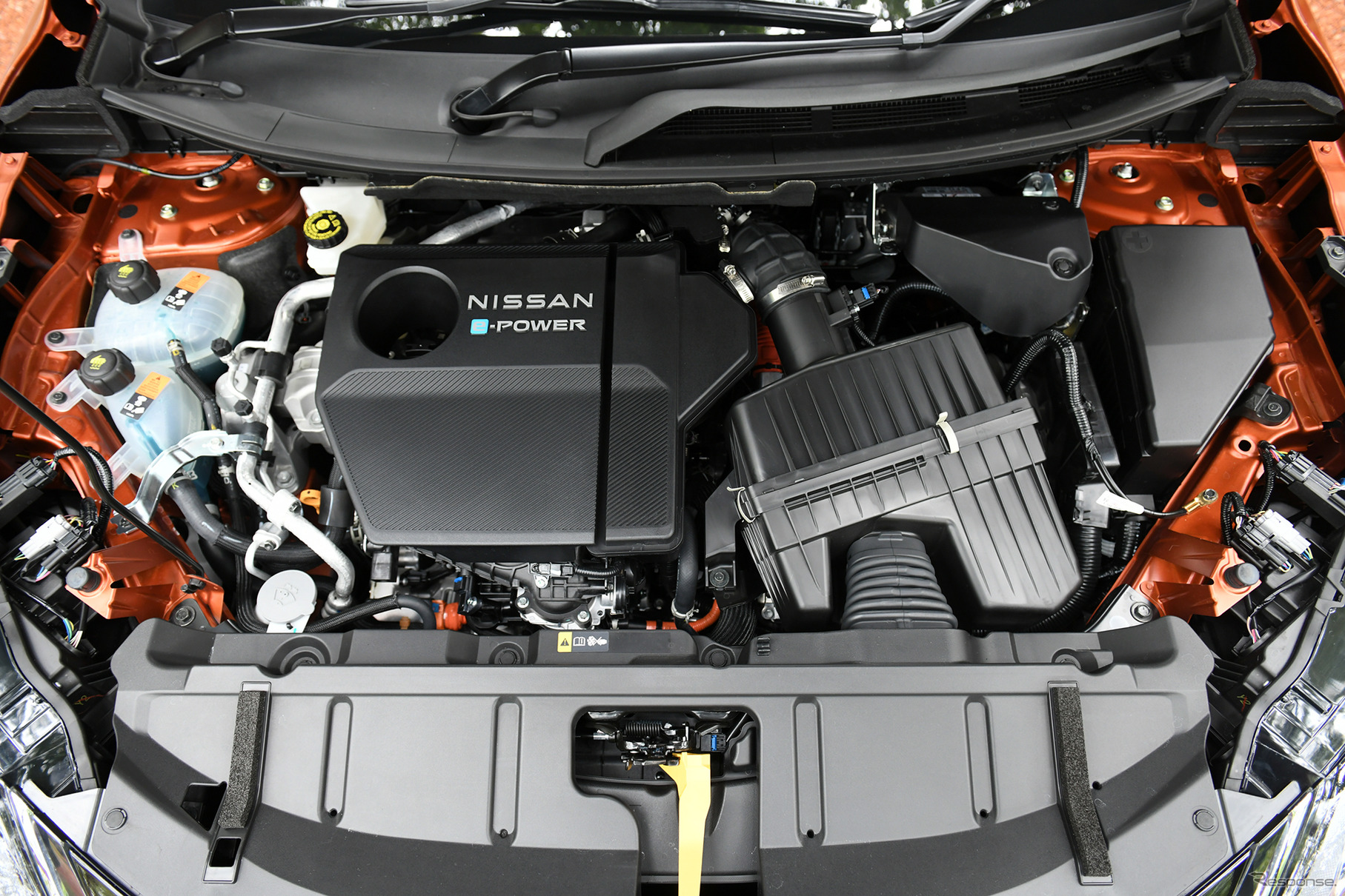 日産 エクストレイル（G e-4ORCE）