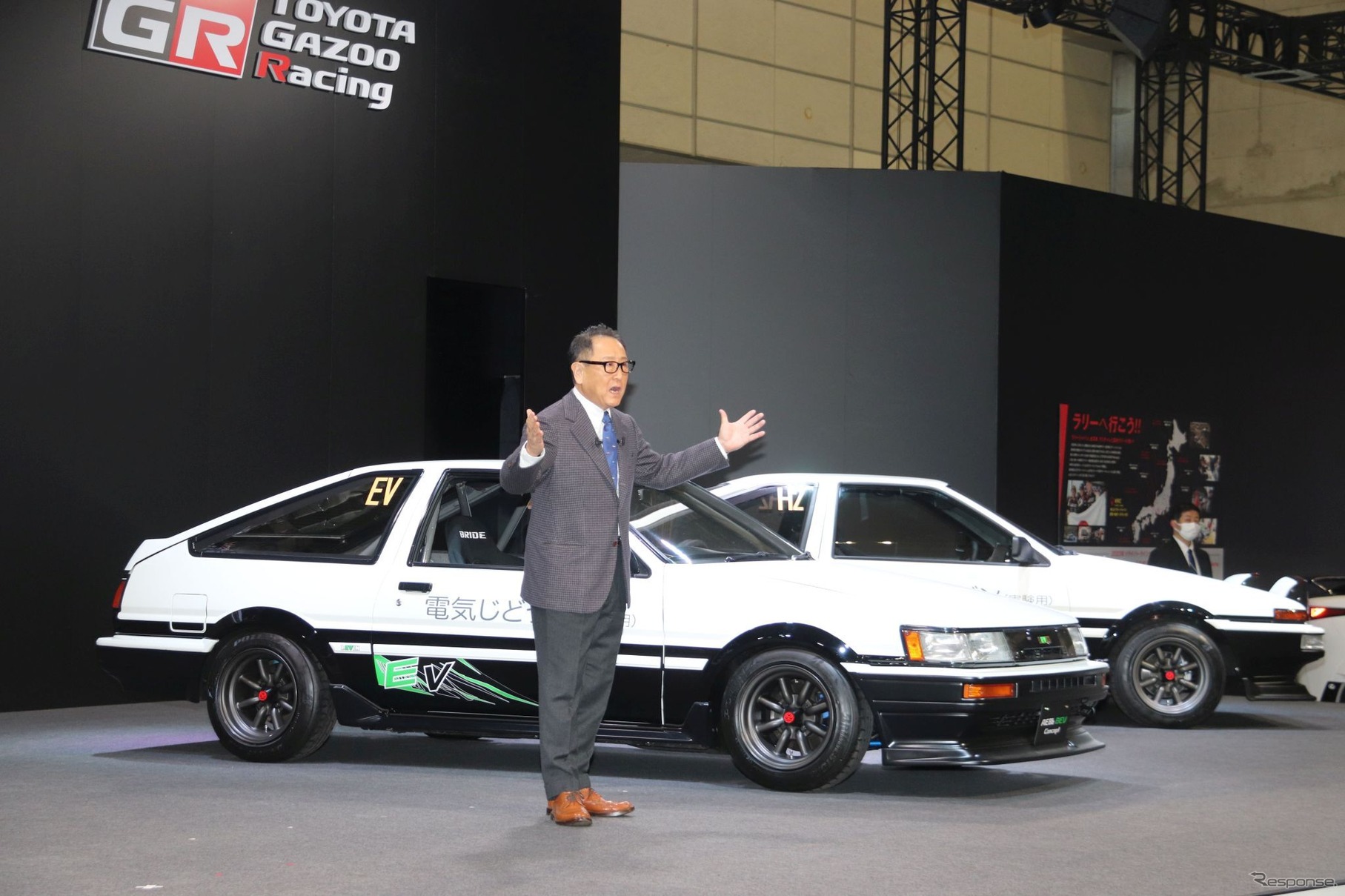 GAZOO RACINGのAE86 BEVとAE86 H2（東京オートサロン2023）