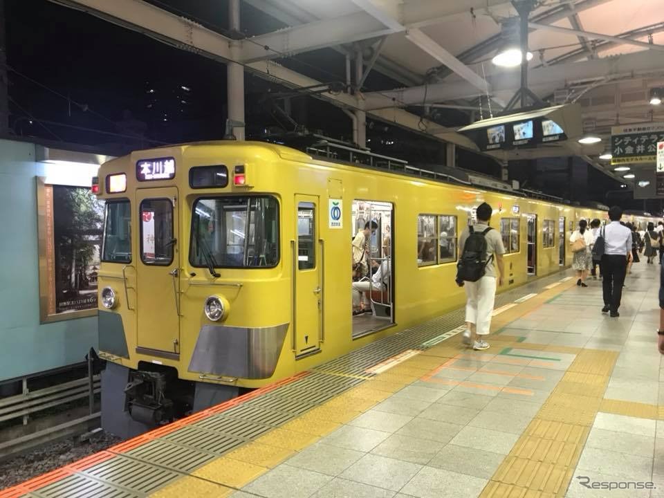 西武2000系前パン車2409号車（2018年7月、西武新宿駅）