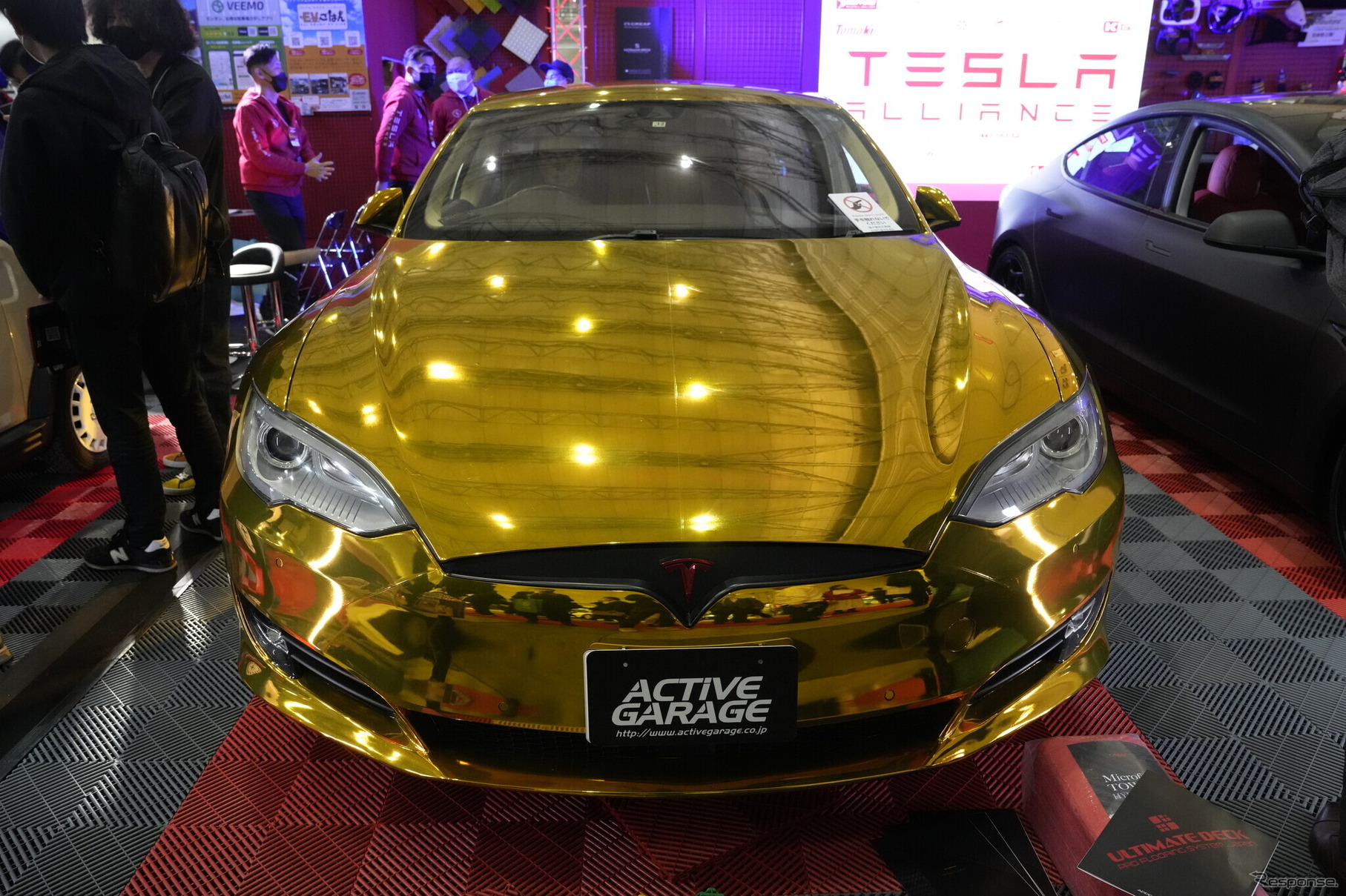 GOLDTESLA（東京オートサロン2023）