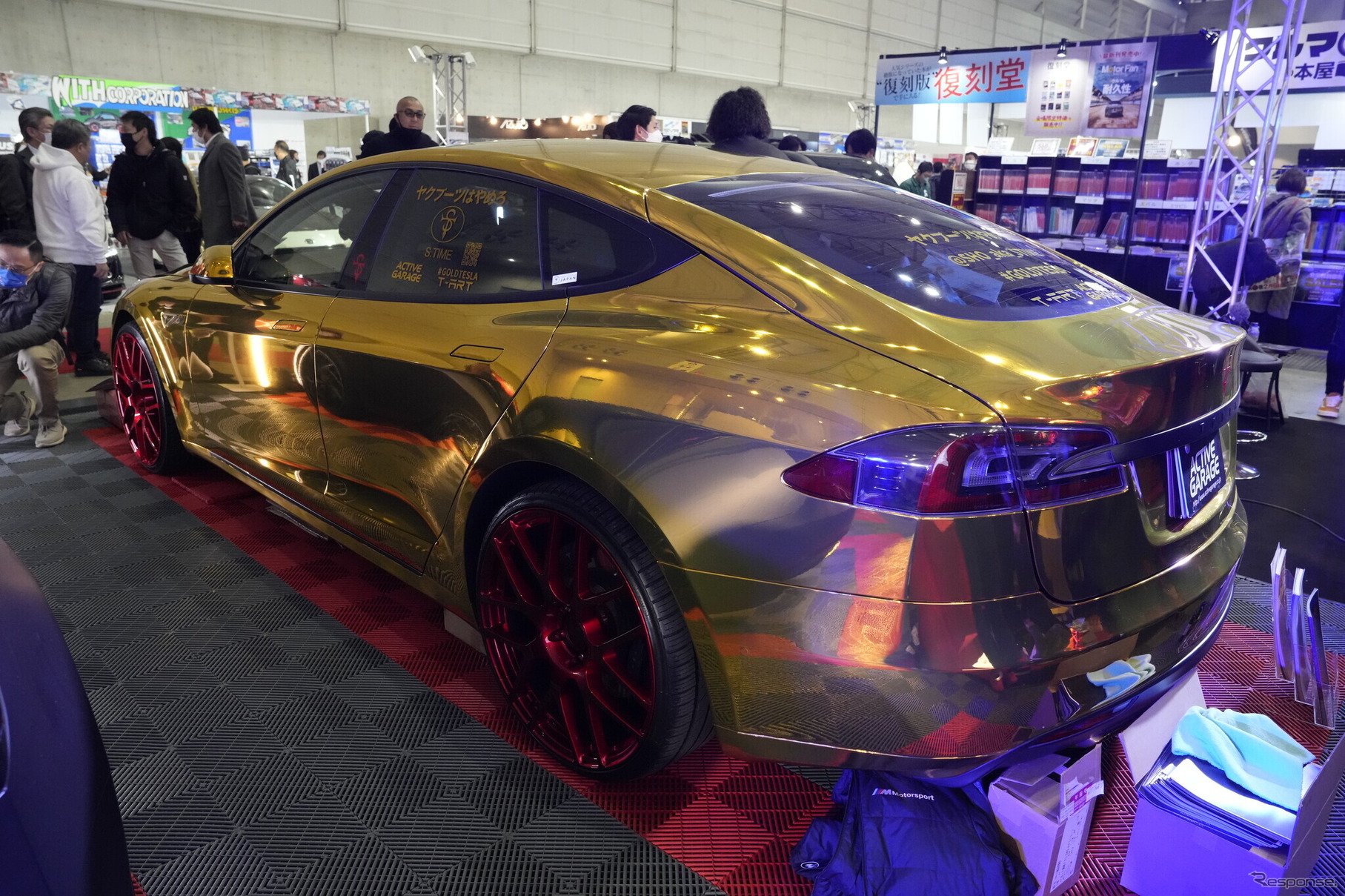 GOLDTESLA（東京オートサロン2023）