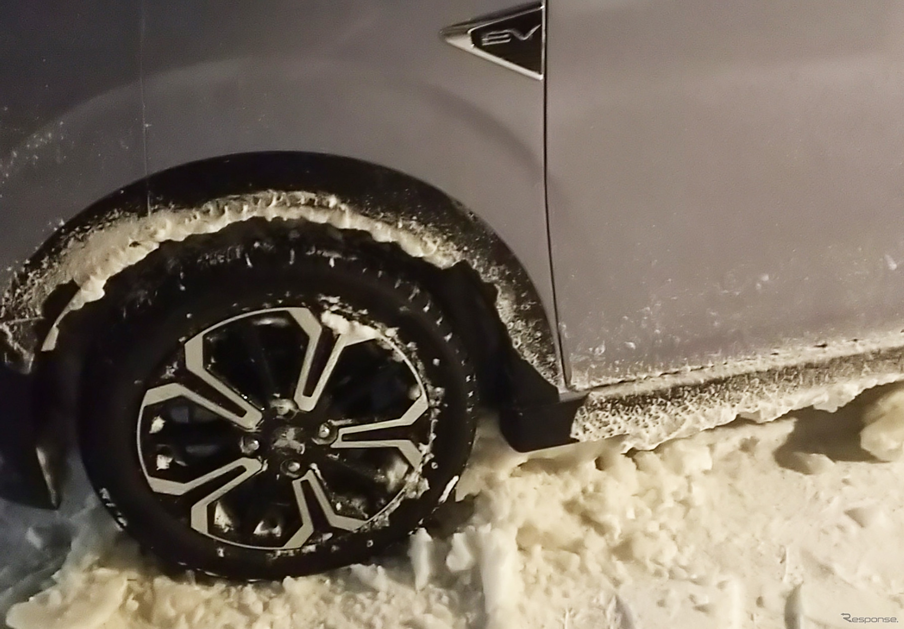 低温下で氷を完全に除去するのはほとんど不可能。最低限の性能を回復させられればいいという方針で臨む。