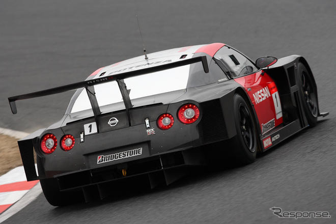 日産、09年モータースポーツ活動を発表…GT500に4台