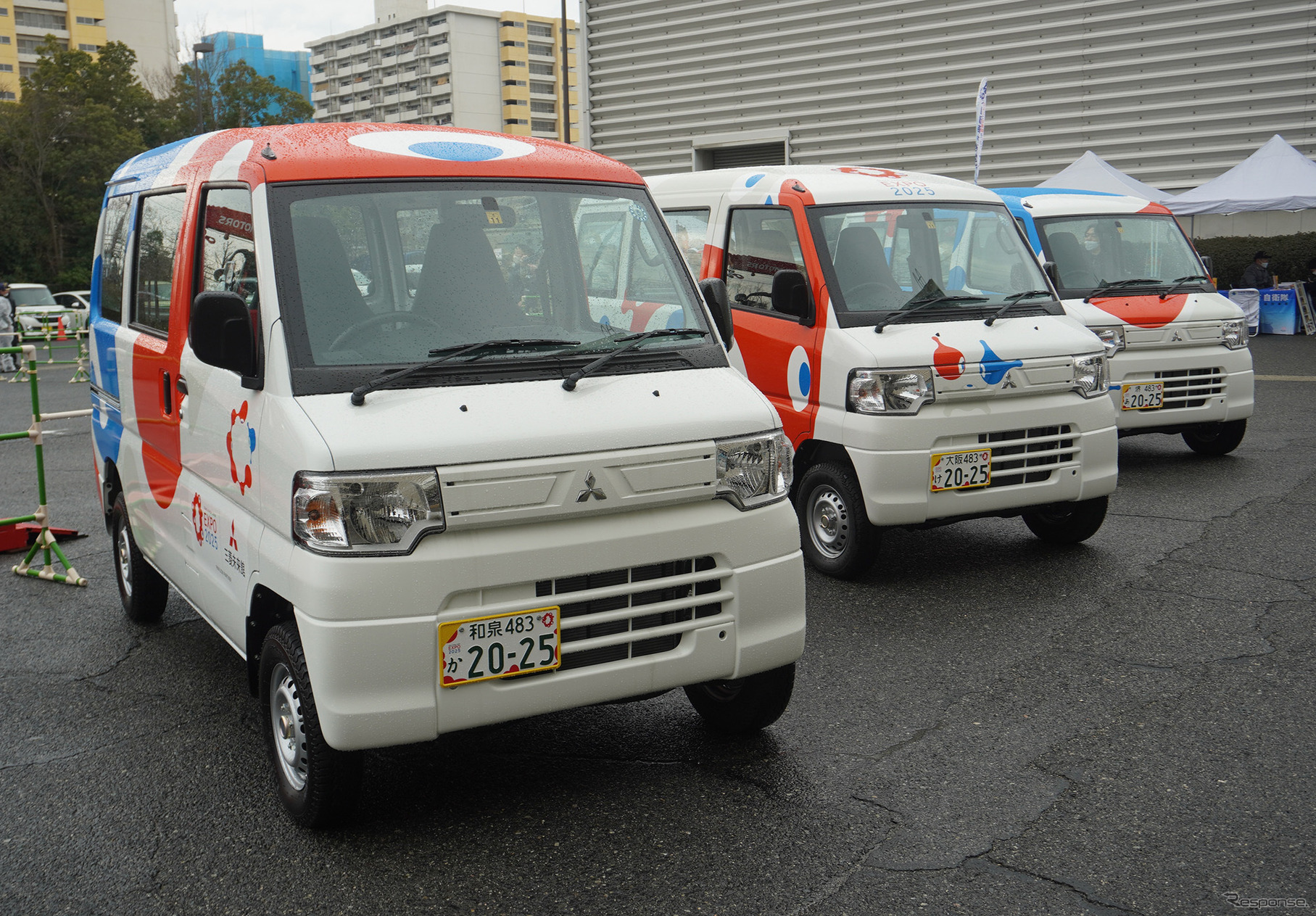 三菱 ミニキャブMiEV 大阪・関西万博公式 ラッピング車両（大阪オートメッセ2023）