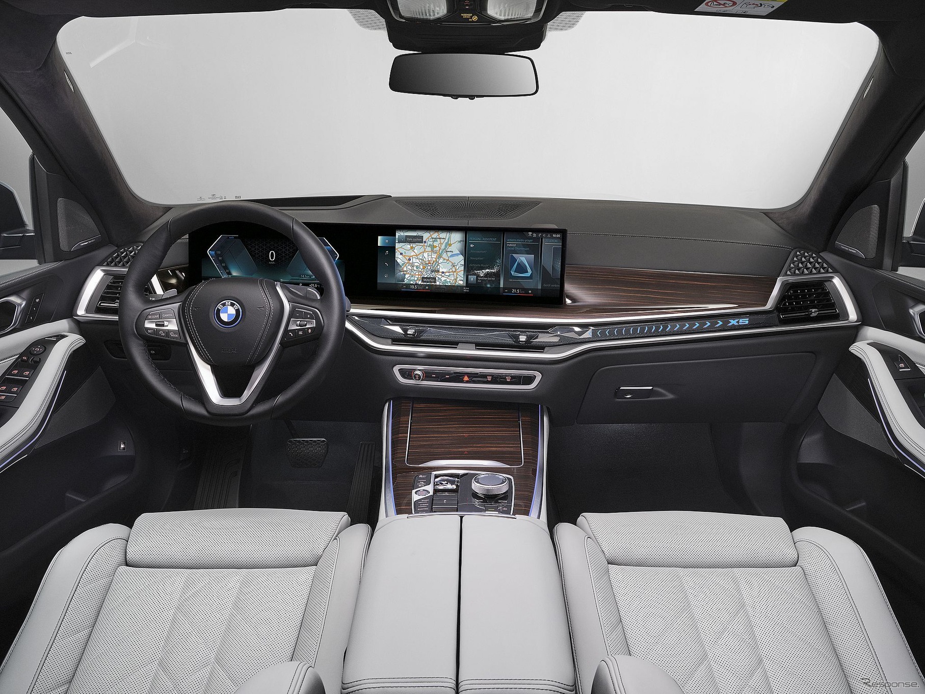BMW X5 改良新型のPHEV「xDrive 50e」