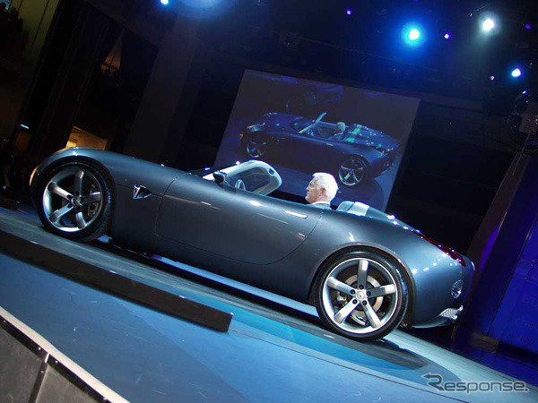 GMついに自ら小型車生産に乗り出す? ……まずはスポーツカーから
