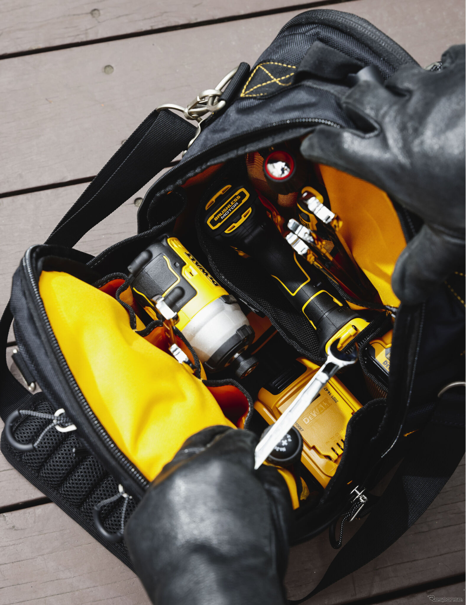 DEWALT TOUGHSYSTEM2.0ツールバッグ ハーフサイズ(DWST83524-1)