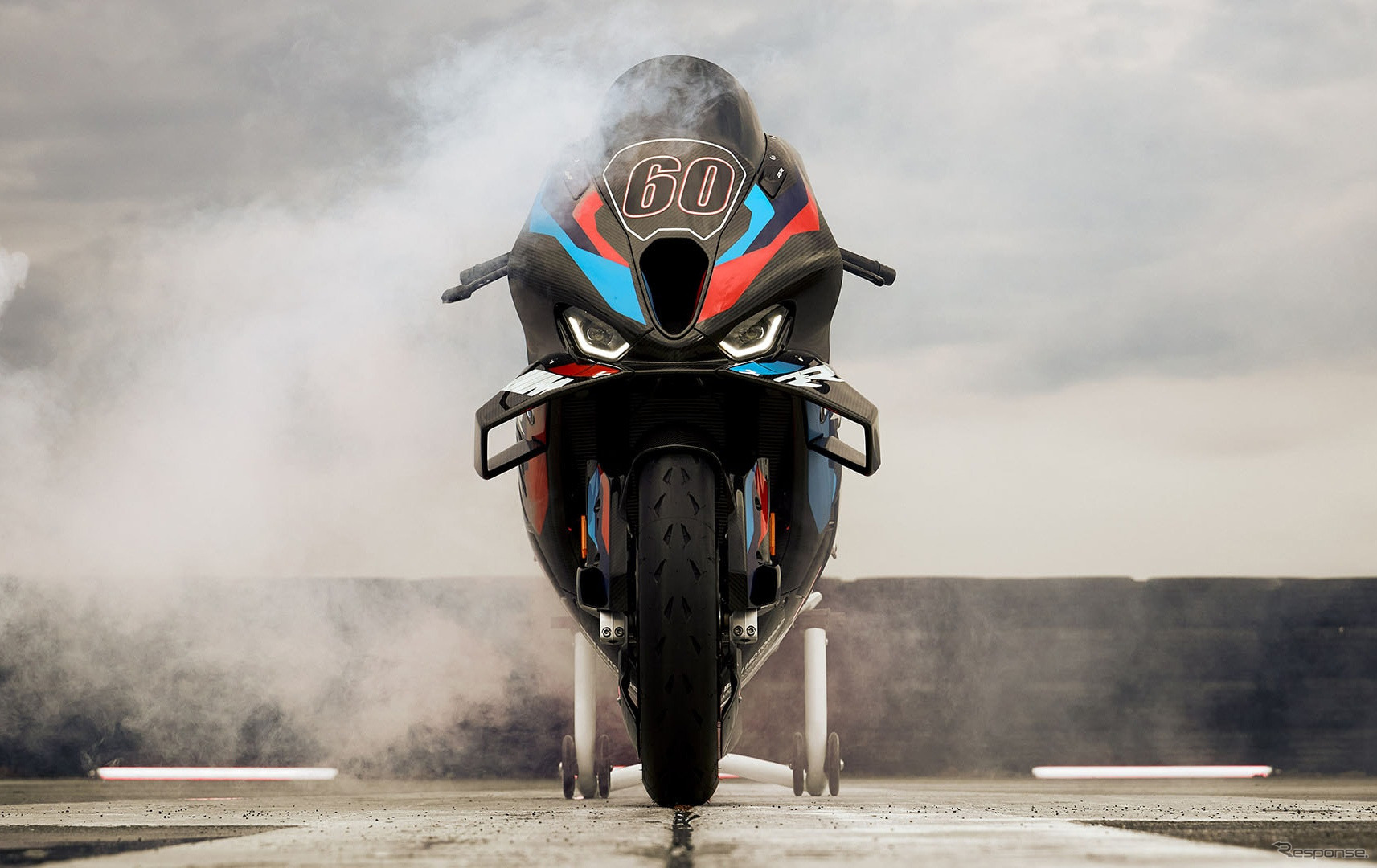 BMW M1000RR 新型