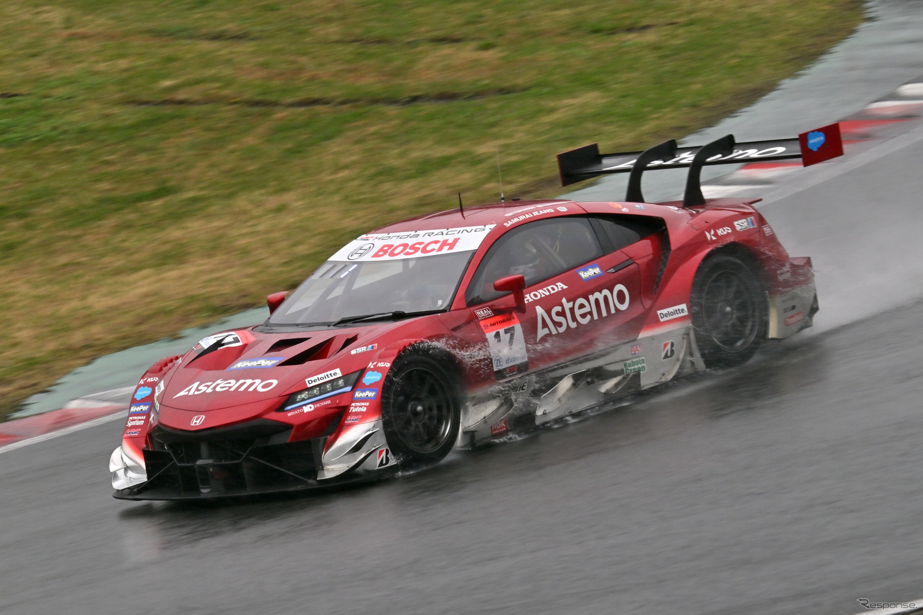 17　Astemo NSX-GT