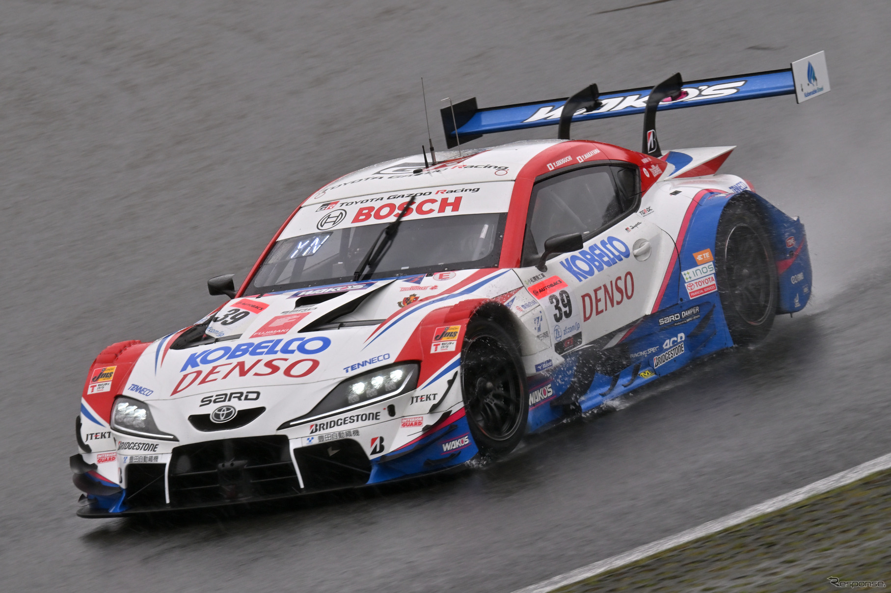 39　DENSO KOBELCO SARD GR Supra