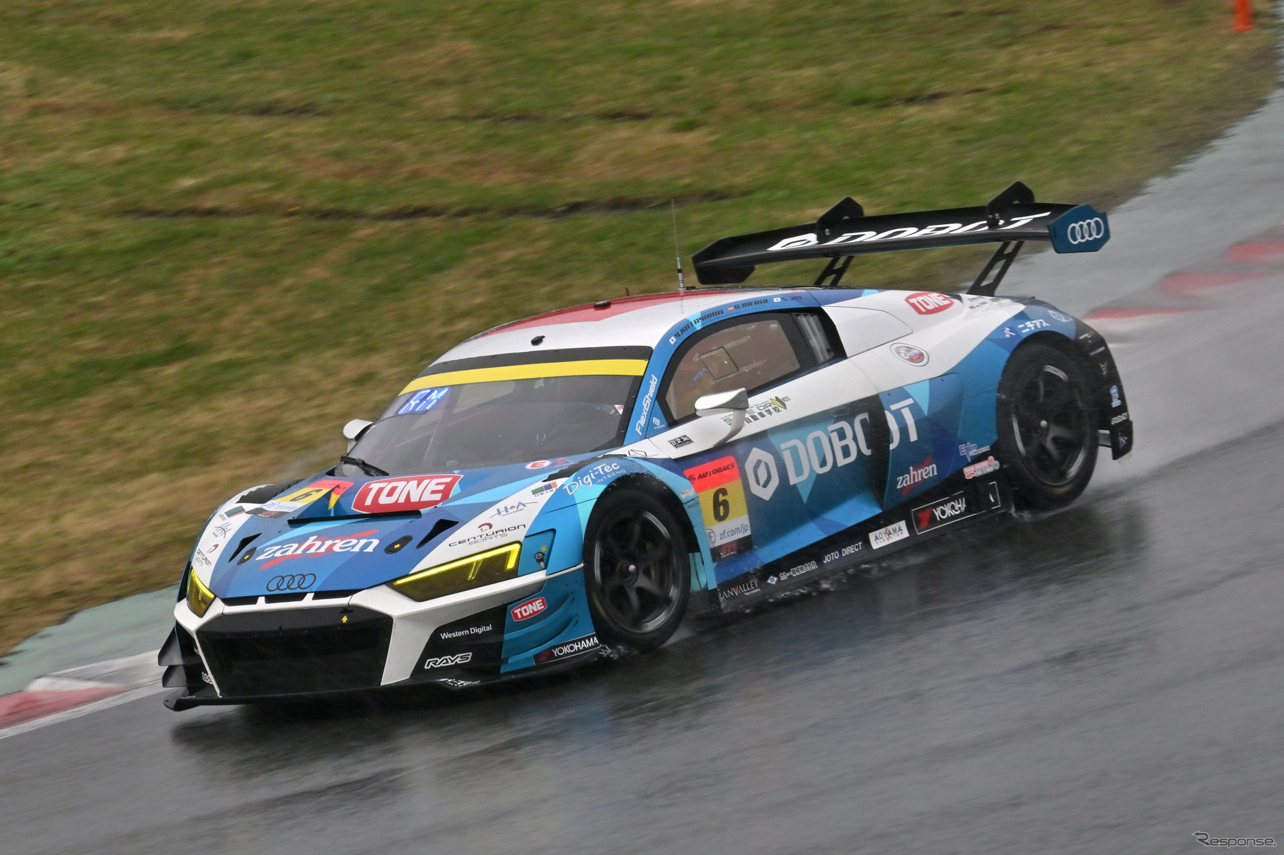 6　DOBOT Audi R8 LMS