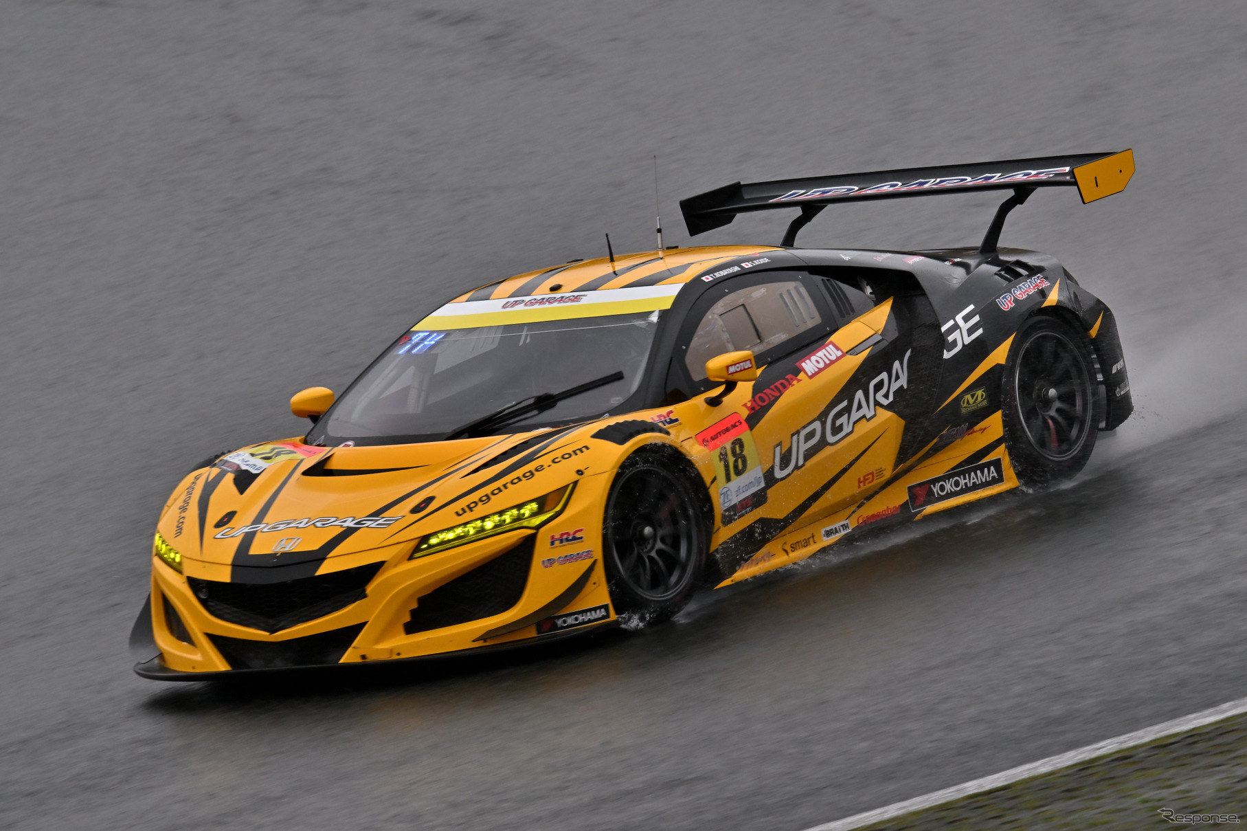 18　UPGARAGE NSX GT3
