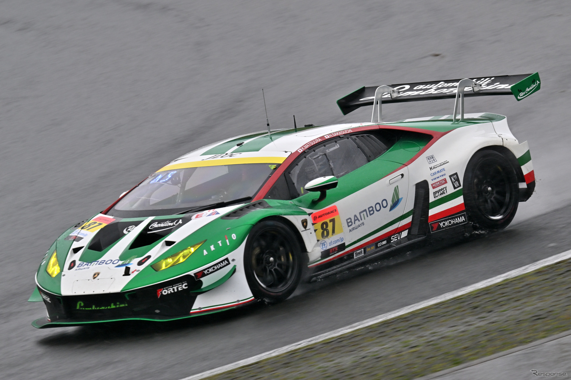 87　Bamboo Airways Lamborghini GT3