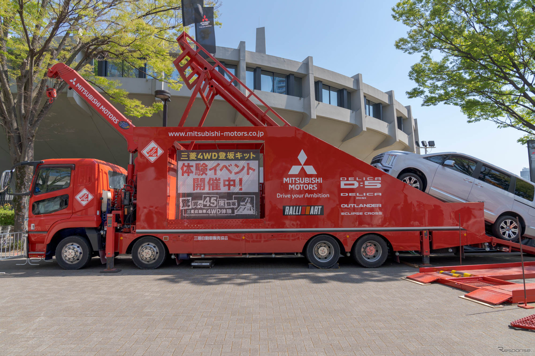 驚異の登坂能力を体験できる三菱自動車ブース...アウトドアデイジャパン東京 2023