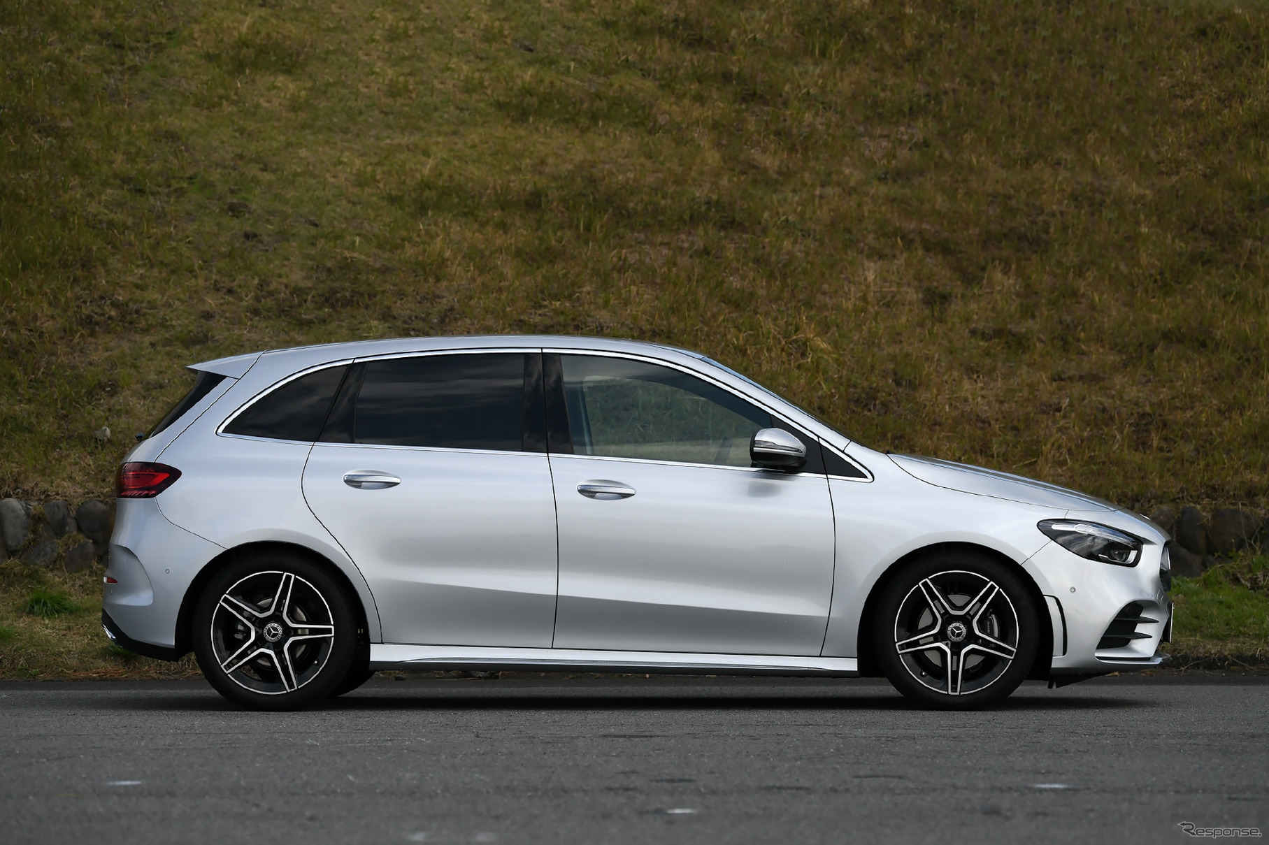 メルセデスベンツ Bクラス 新型（B180）