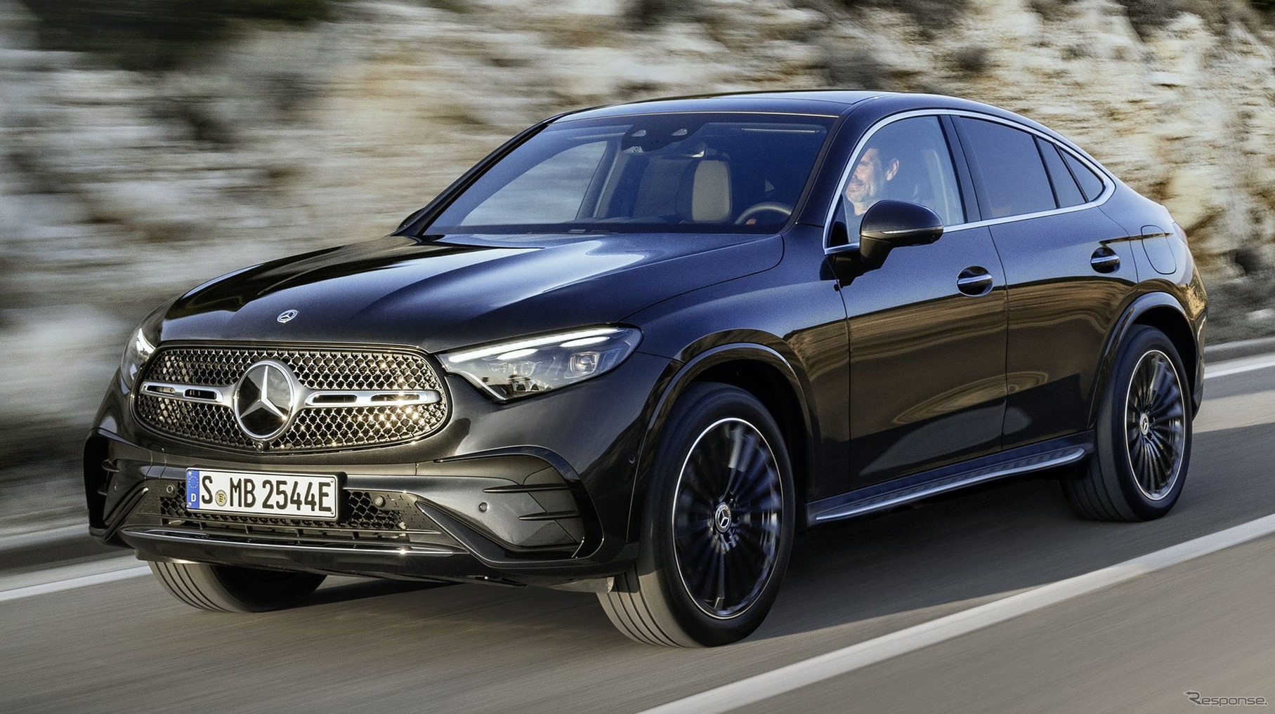 メルセデスベンツ GLC クーペ 新型のPHEV