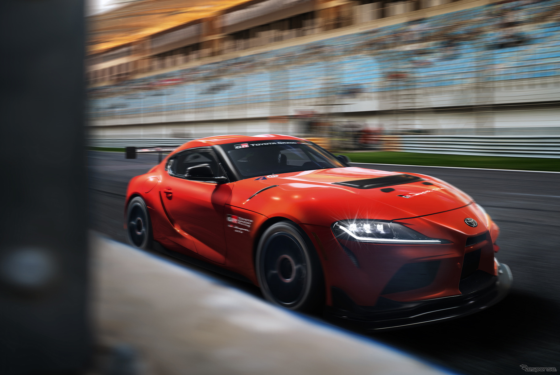 レース専用車のGRスープラGT4
