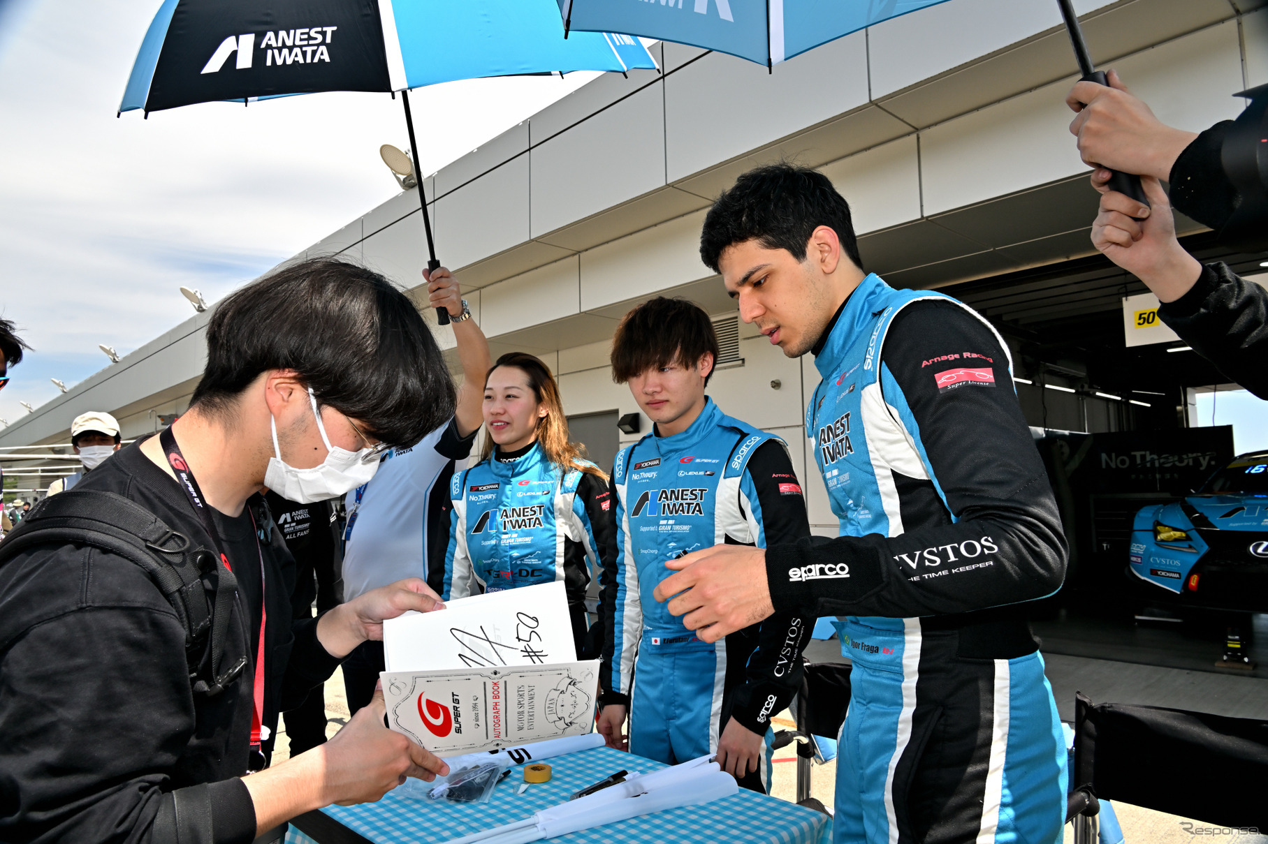SUPER GTに参戦する産業機器メーカー「アネスト岩田」