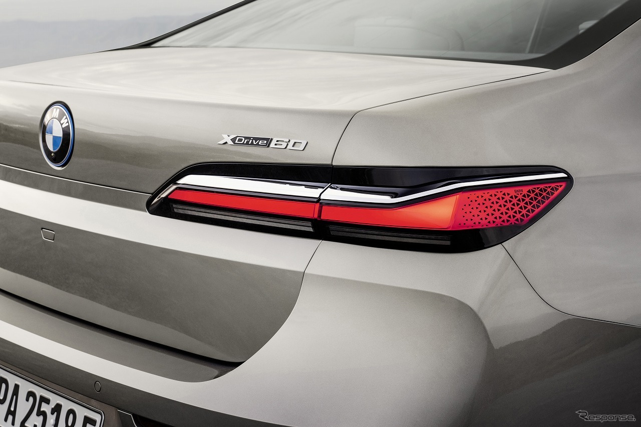 BMW  i7 の「xDrive60」