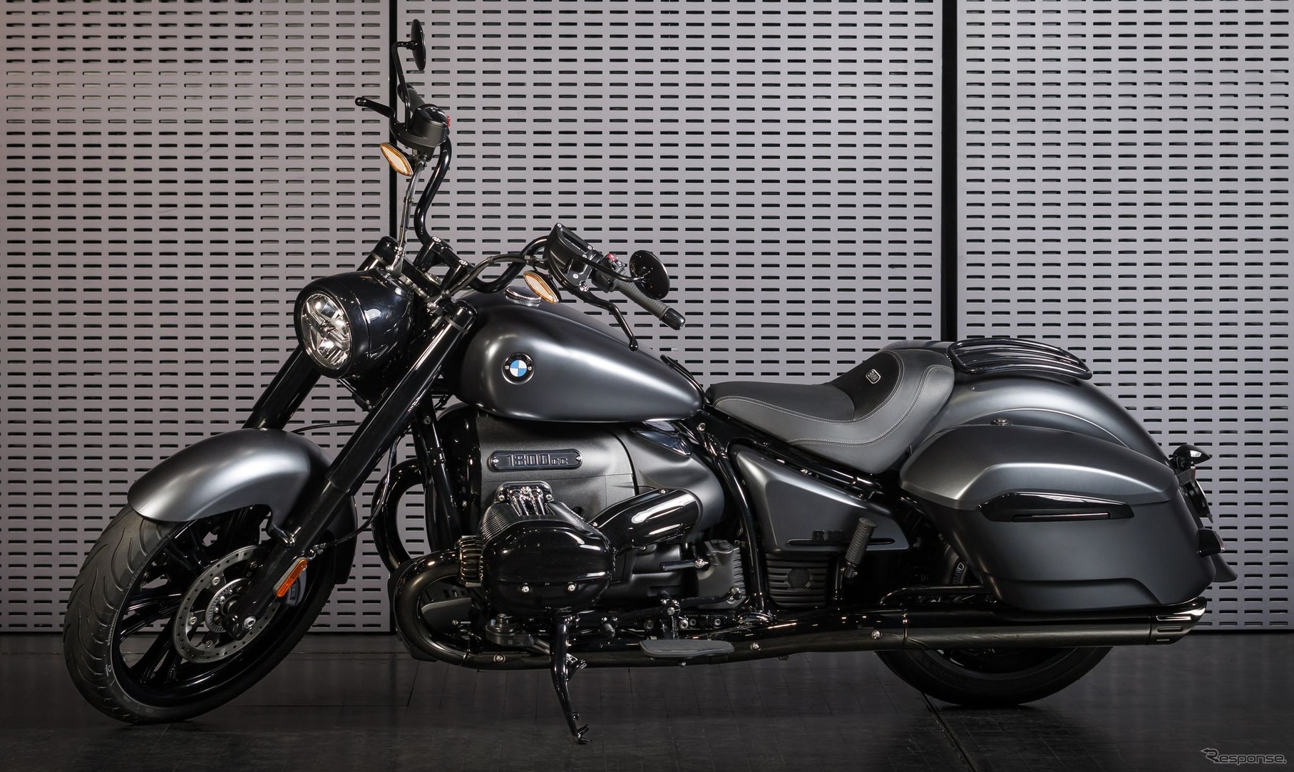BMW R18 Roctane