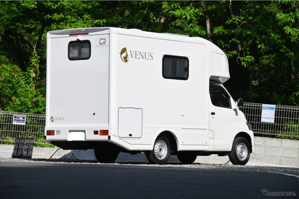 新型ライトキャブコン「VENUS」