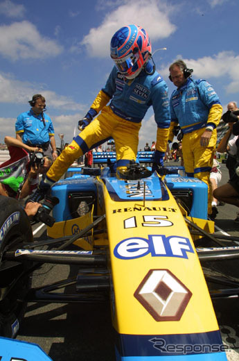 バトン、4億円の年俸ダウン? ---ブリアトーレが語るその“ねらい”