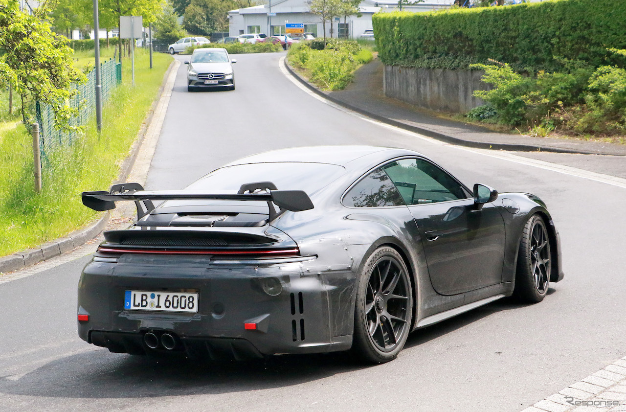 ポルシェ 911 GT3 改良新型プロトタイプ（スクープ写真）