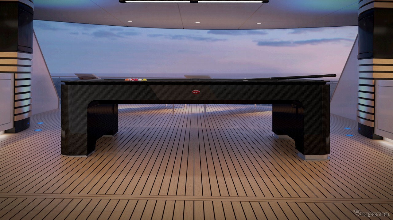 ジャイロスコープを搭載した「Bugatti Pool Table」