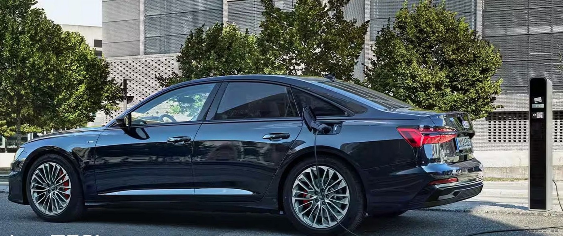 アウディ A6 のPHEVの2024年モデル