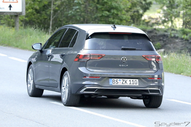 VW ゴルフ 改良新型プロトタイプ　スクープ写真