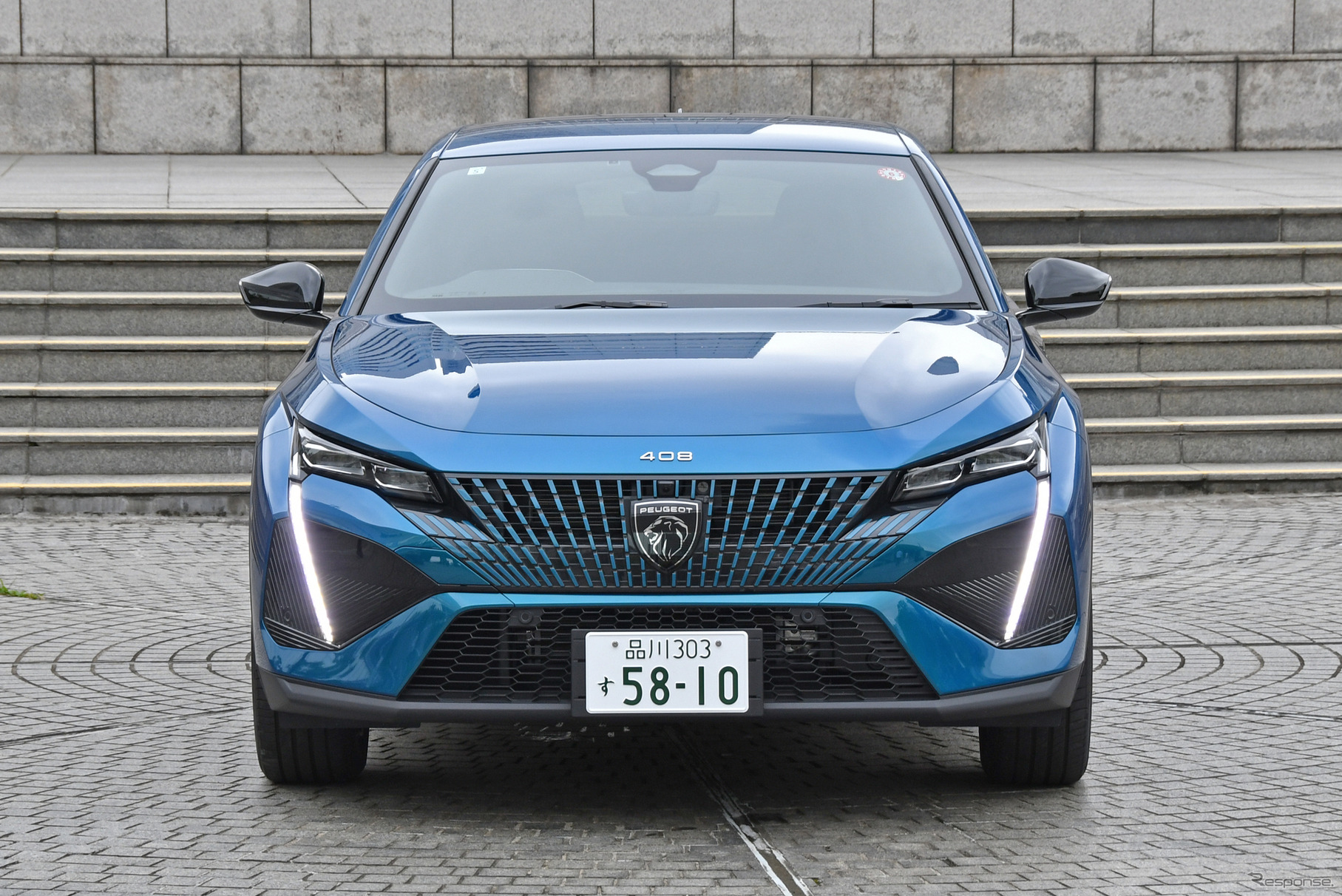 プジョー 408 GTハイブリッド（PHEV）