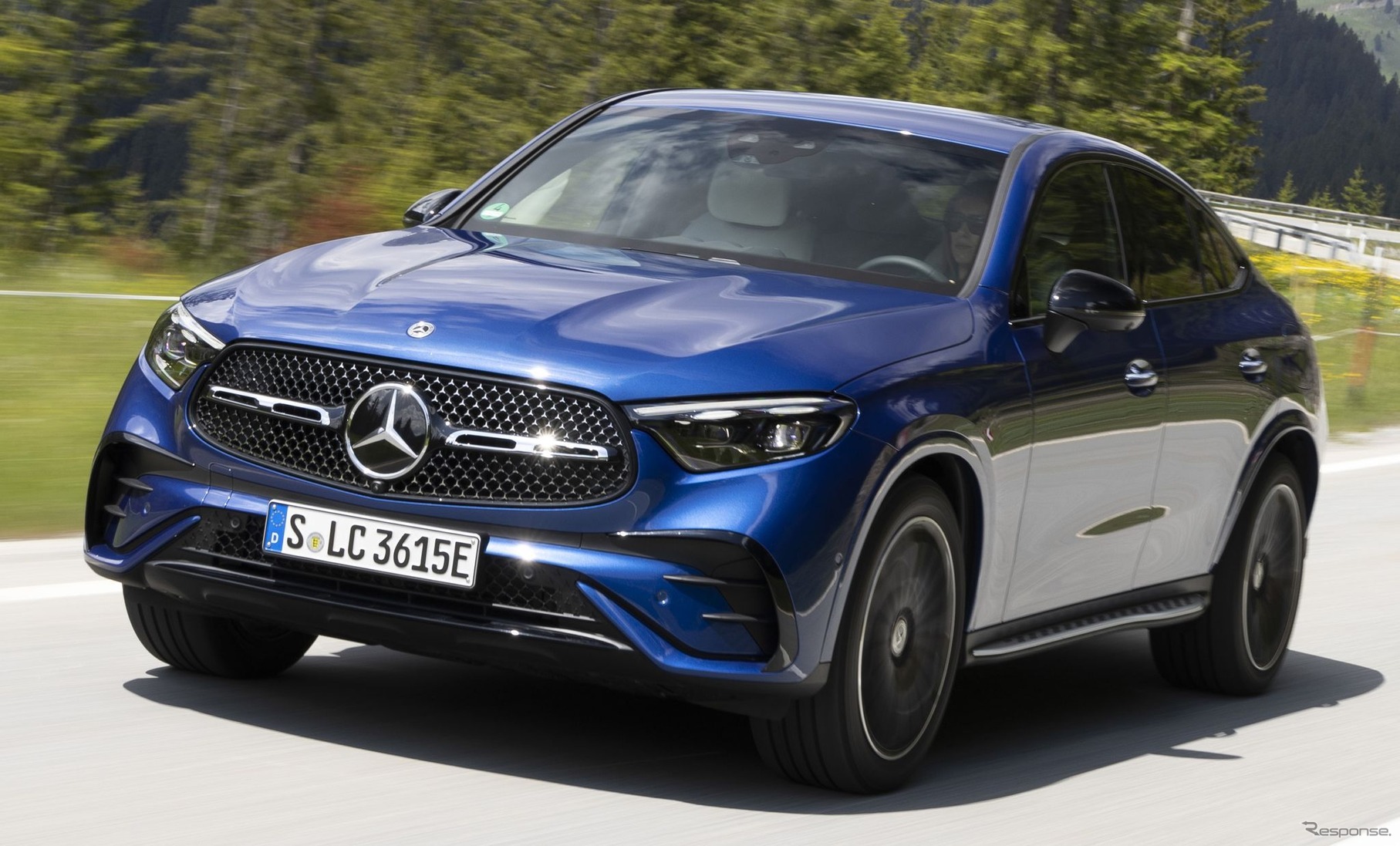 メルセデスベンツ GLC 300 de 4MATIC クーペ