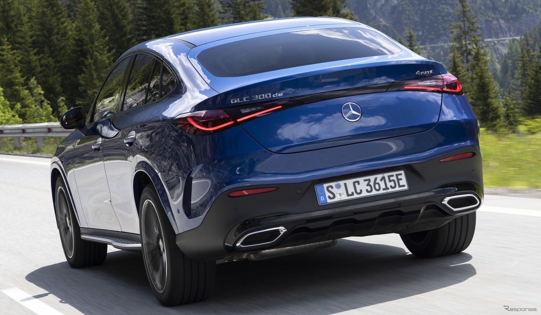 メルセデスベンツ GLC 300 de 4MATIC クーペ