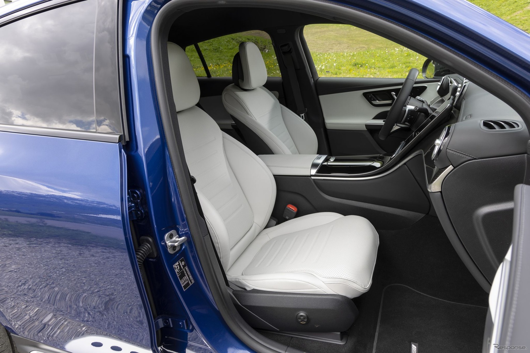 メルセデスベンツ GLC 300 de 4MATIC クーペ
