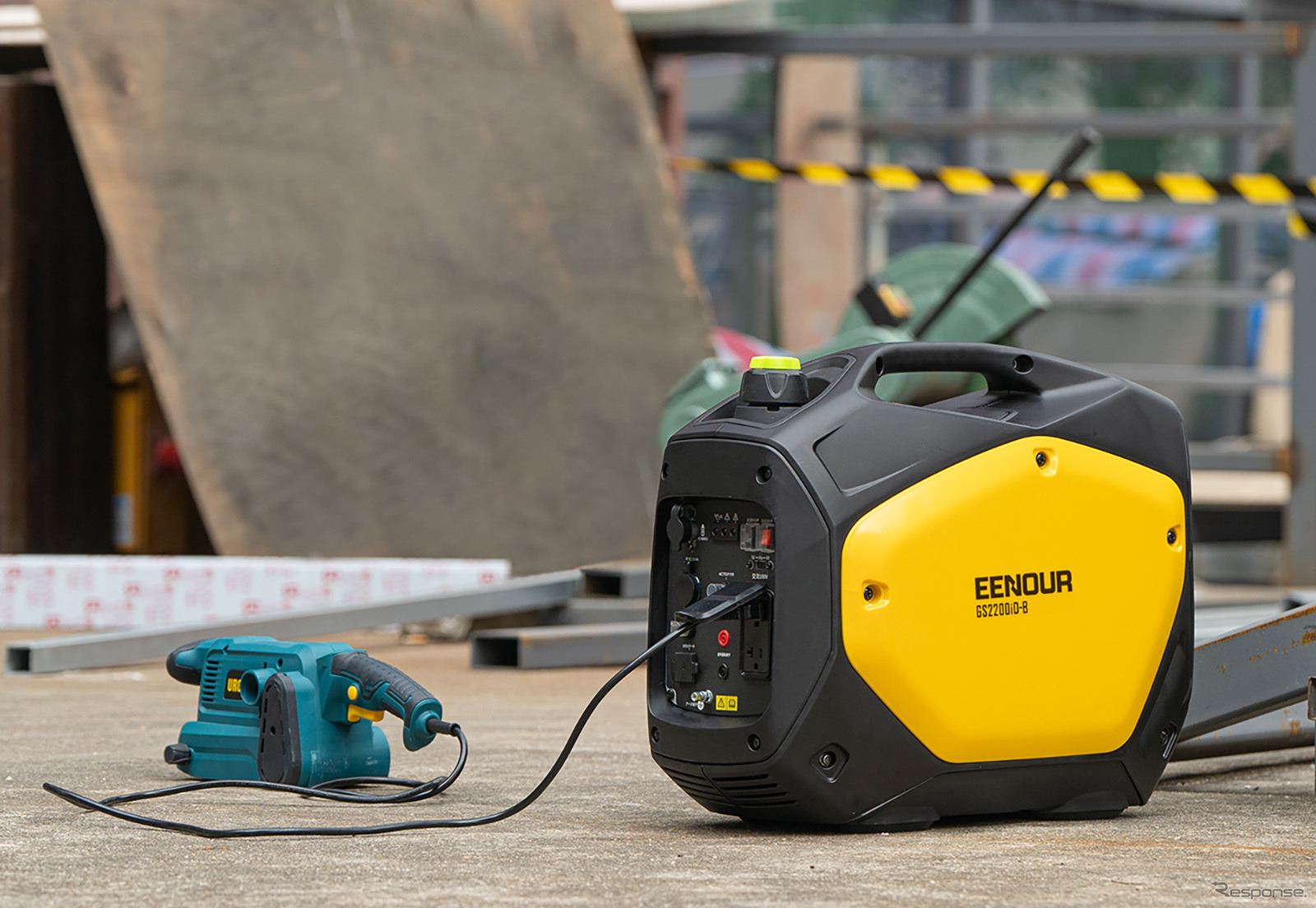 EENOURのデュアル燃料インバーター発電機「GS2200iD-B」
