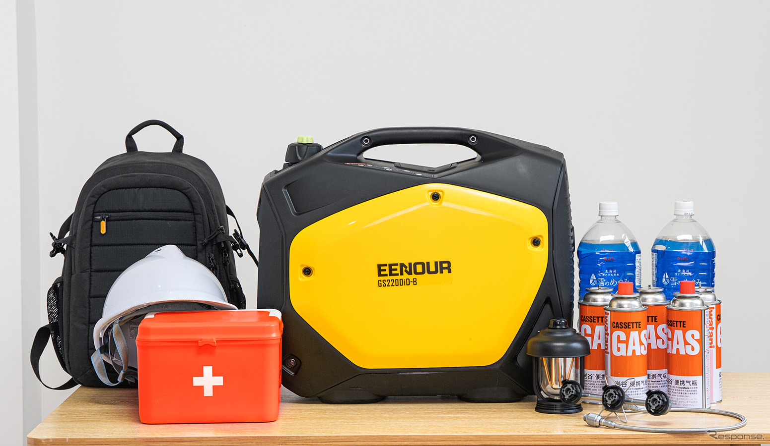 EENOURのデュアル燃料インバーター発電機「GS2200iD-B」