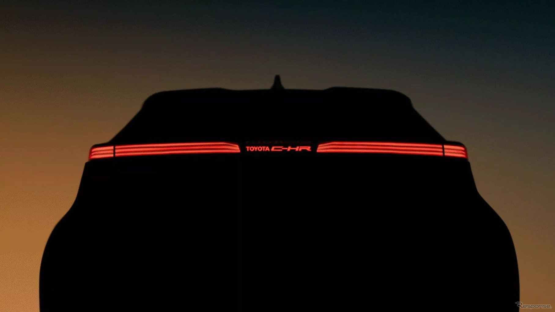 トヨタ C-HR 新型のティザー写真