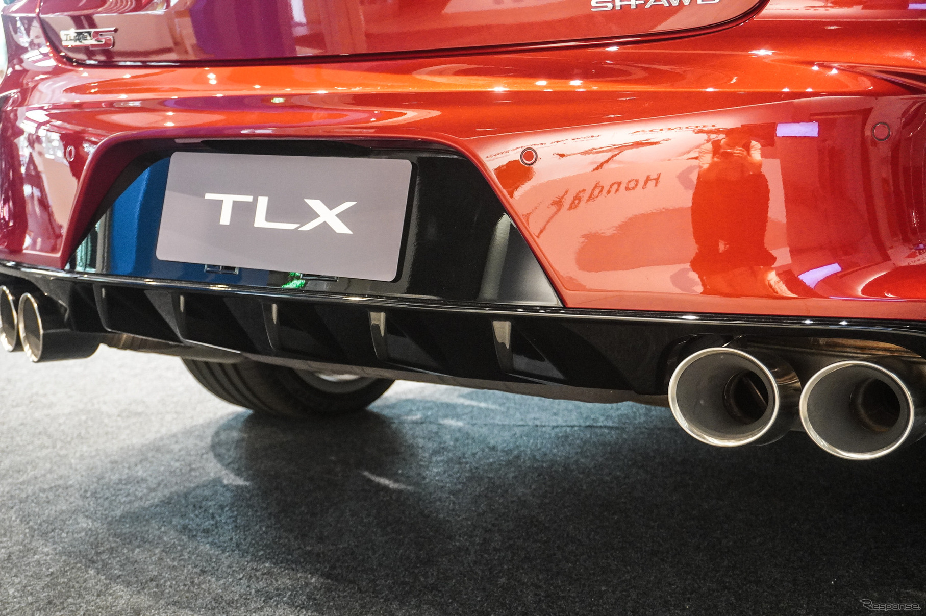 アキュラ TLX タイプS