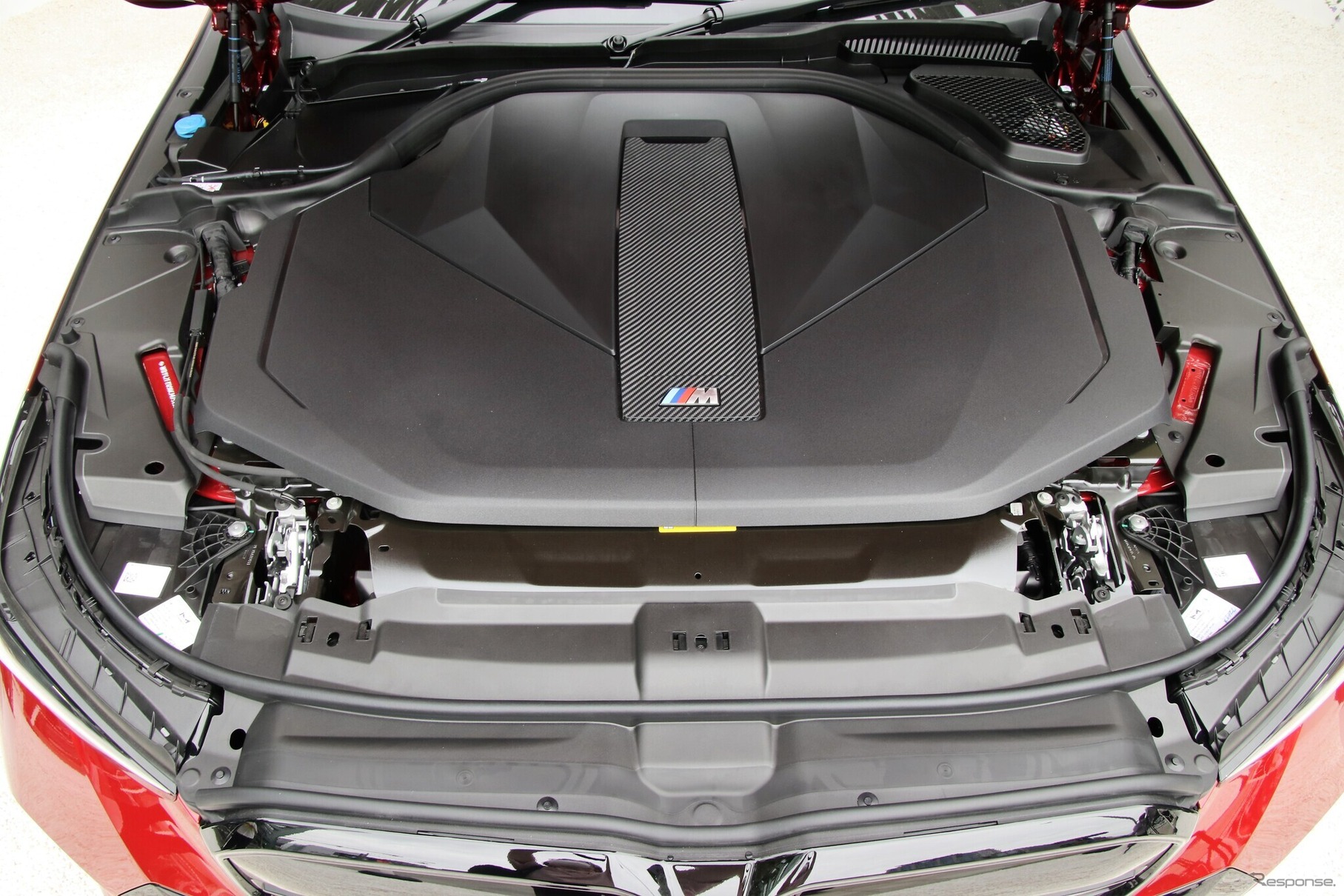 BMW i5 M60