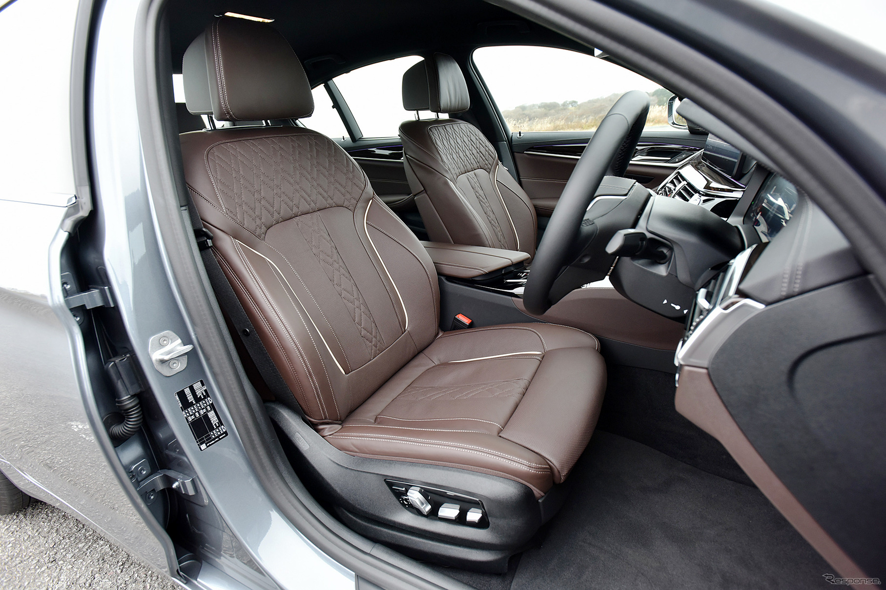 BMW 530i Luxury（旧型）