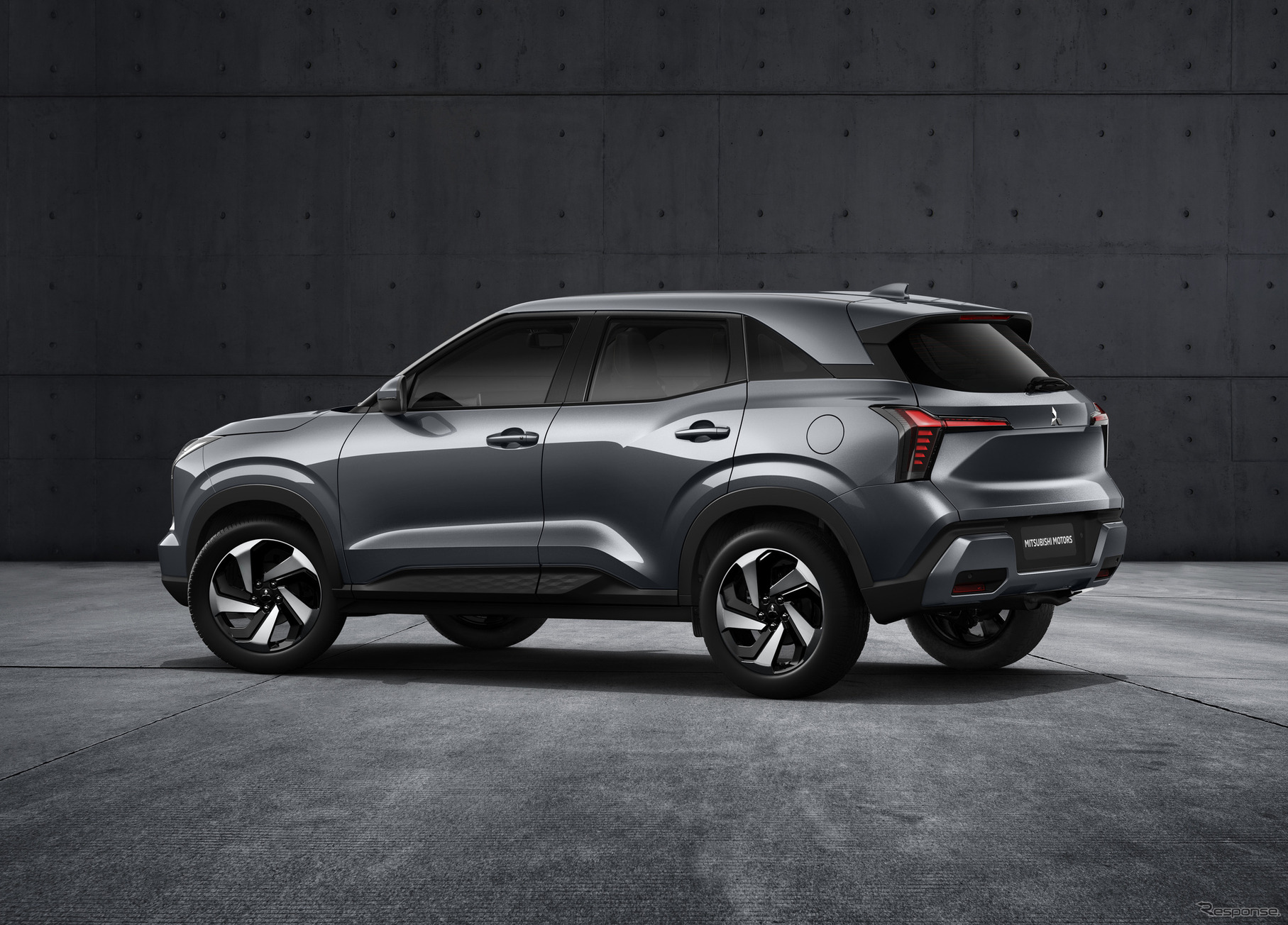 三菱自動車の新型コンパクトSUV